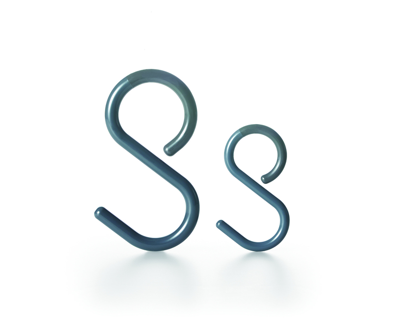 Gancio per appendere abiti e accessori